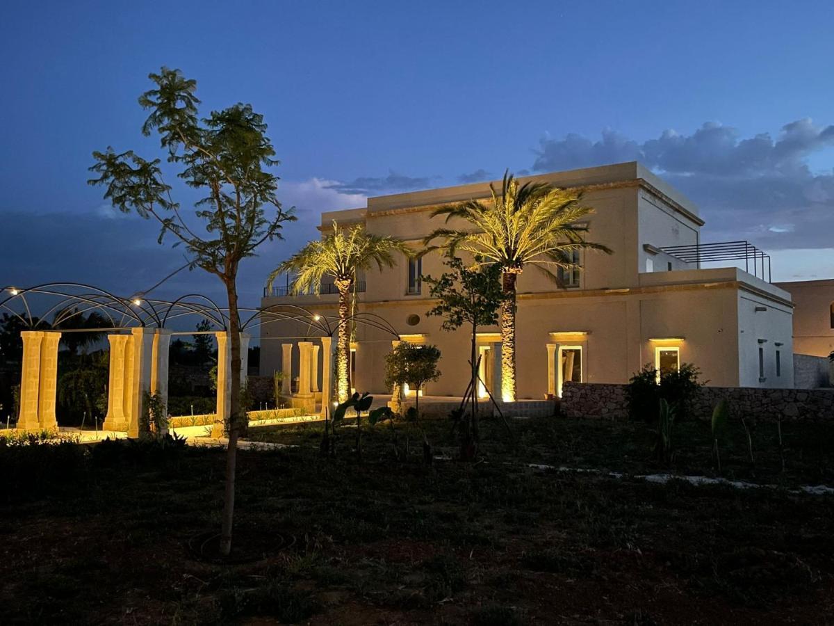 Il Giardino Grande - Dimora In Salento Bed & Breakfast Parabita Eksteriør bilde