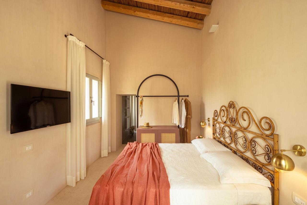 Il Giardino Grande - Dimora In Salento Bed & Breakfast Parabita Eksteriør bilde