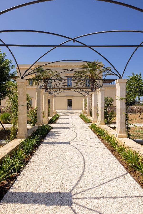 Il Giardino Grande - Dimora In Salento Bed & Breakfast Parabita Eksteriør bilde