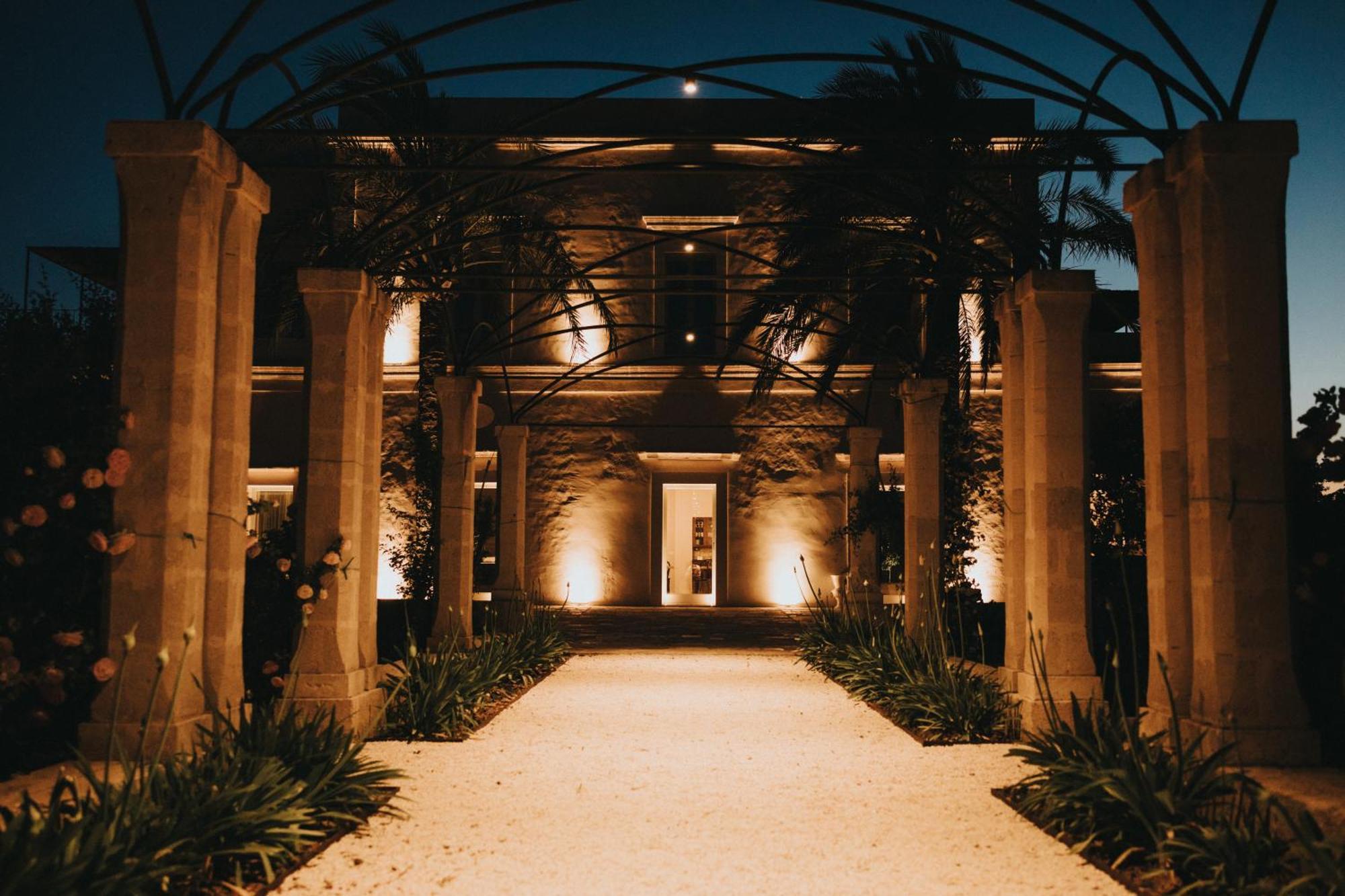 Il Giardino Grande - Dimora In Salento Bed & Breakfast Parabita Eksteriør bilde
